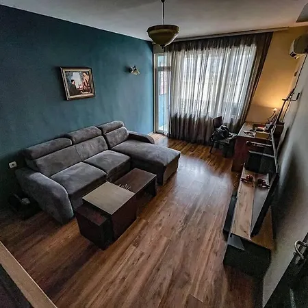 Apartment A Cosy For A Staycation *